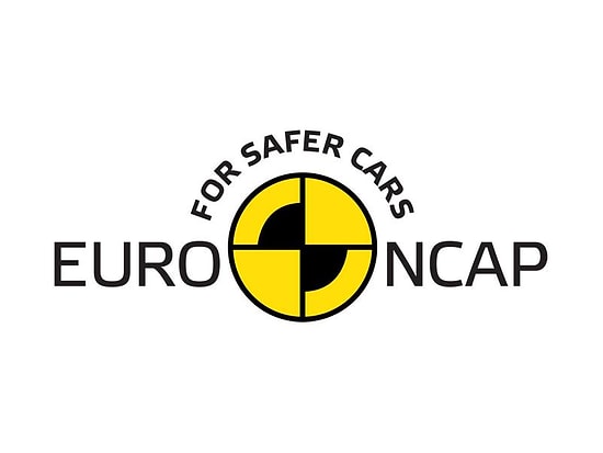 Bu Arabalar Taştan Bile Daha Sağlam! İşte En Güvenli 18 Otomobil