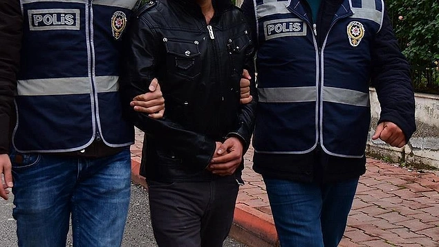 Gözaltına alındı