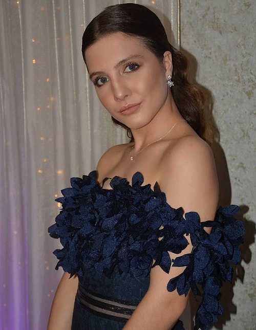 Selena dizisinin en küçük karakteri, yani Nazlı; şu an 20 yaşında.