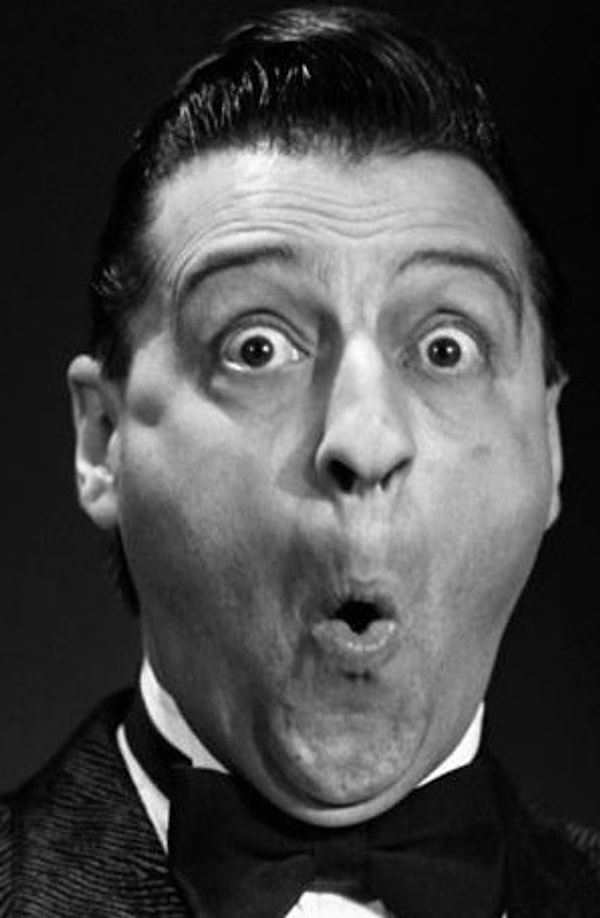 9. Геннадий Хазанов – попугай Кеша из «Возвращения блудного попугая»