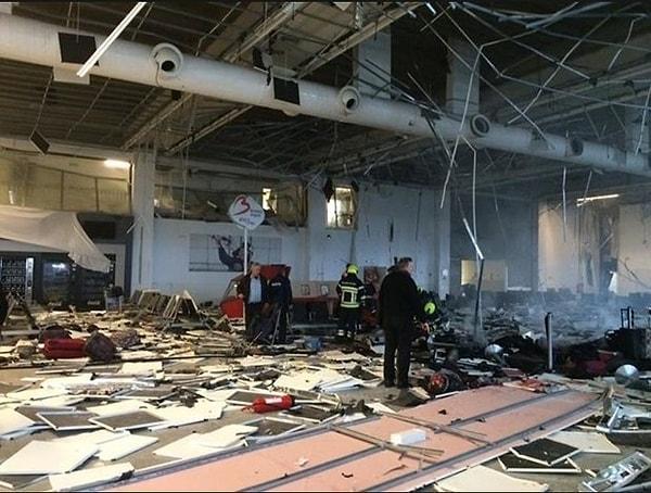 2016: Brüksel'de havalimanında gerçekleşen 2 patlamanın ardından, metro duraklarında da ikiz patlama meydana geldi.