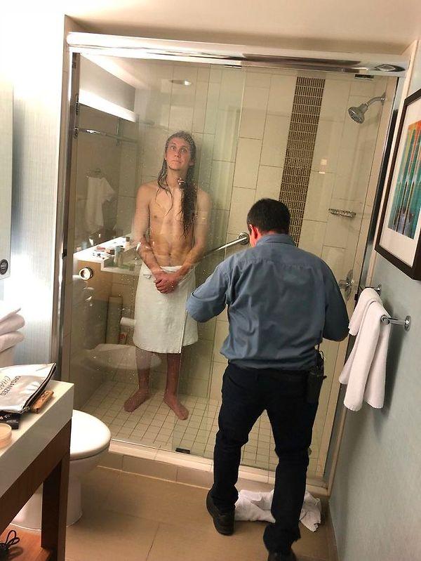 4. "My buddy traveled across the country to visit me last eeekend. unfortunately, he got stuck in his hotel shower for 3 hours. Shout-out to Julio for helping out a man in need."