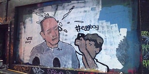 Irkçı Senatörün Kafasında Kırdığı Yumurtayla Fenomen Olmuştu: Egg Boy Kendisi İçin Toplanan Bağışları Müslümanlara Verecek