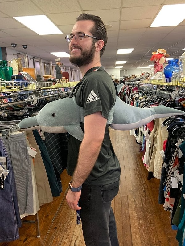 6. "Поплавал в этом по секонд-хенду"