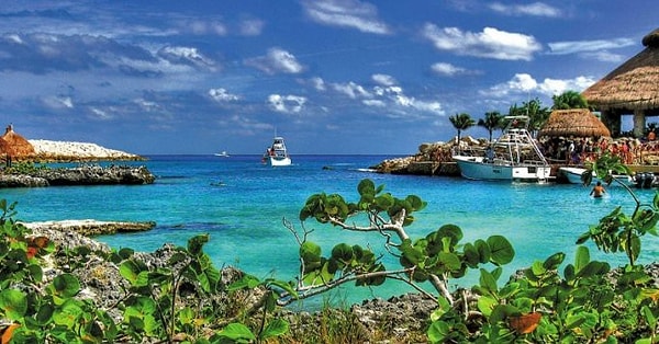 7. Какой стране принадлежат Канарские острова?