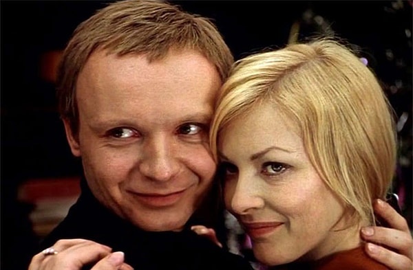 4. В каком году вышла картина "Ирония судьбы, или С лёгким паром!"?