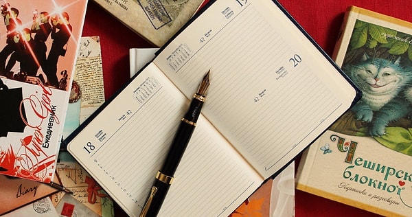 10. Частая ошибка в образовании родительного падежа множественного числа допущена в слове: