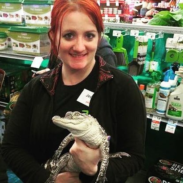 7. Как бы там ни было, Винсент остался доволен посещением зоомагазина и поблагодарил его сотрудников за теплый прием у себя на страничке