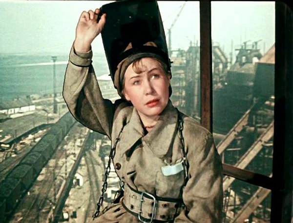 2. Из какого фильма этот кадр с Инной Макаровой?