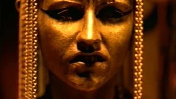 7. Клип на какую песню тут?