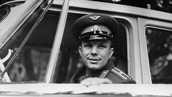 8. А откуда родом наш герой?