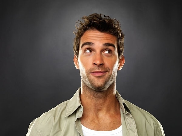 5. Что пропущено в цитате Дизраэли: «Есть три разновидности лжи: ложь, гнусная ложь и...»?