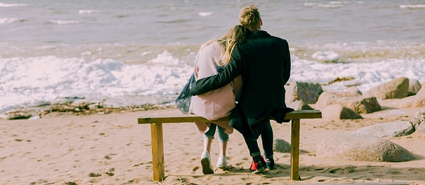 8. Фантазировал(а) о несексуальном петтинге и/или интимной близости с женщиной.