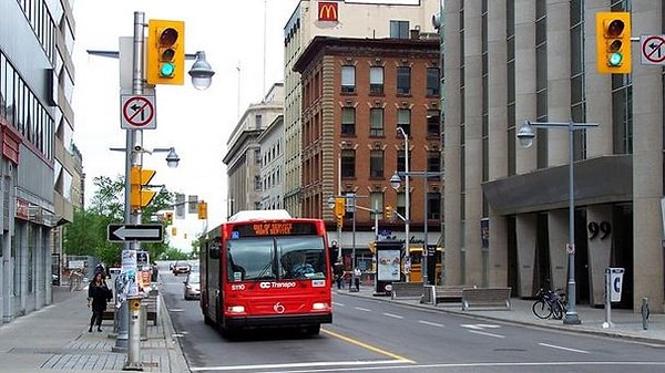 10. Это место можно увидеть, будучи в...