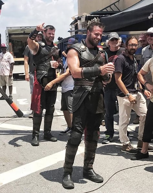 31. Даже богам необходимы дублеры