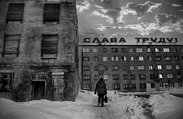 22. Монохромность делает ещё более ностальгическим...