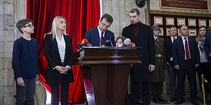 İmamoğlu'nun Anıtkabir Özel Defterini 'Başkan' Sıfatıyla İmzalaması Gündemde