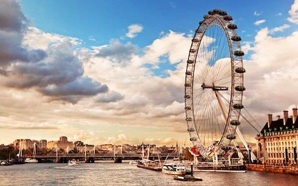 London Eye'ın yüksekliği kaç metredir?