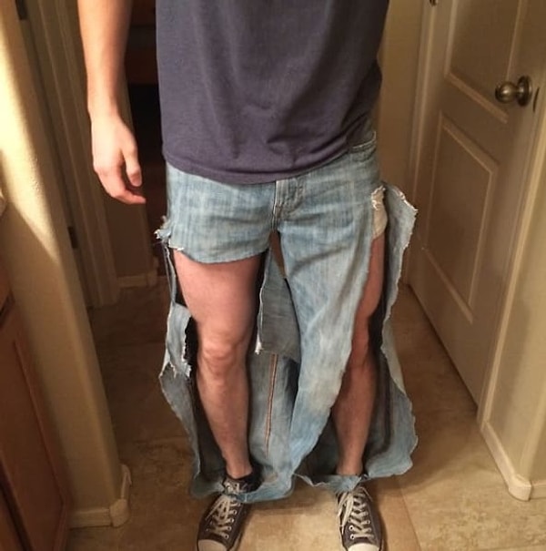 6. Он все просил и просил о джинсах с дырками. Психанула!