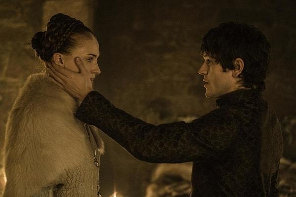 14. Eşi Sansa'ya ve hatta etrafındaki herkese kan kusturan Ramsay hangi hanedendir?