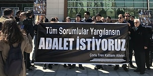 Çorlu Tren Faciasında Hayatını Kaybedenlerin Yakınları 'Adalet Nöbeti'ne Başladı: 'Tüm Sorumlular Yargılansın'