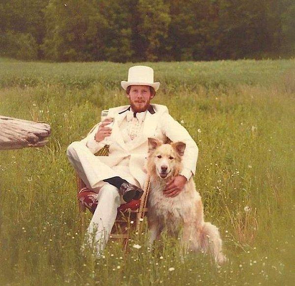 19. "Babamın mezuniyet fotoğrafı, 1970'ler."