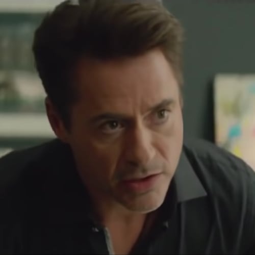 5. Роберт Дауни-младший, Скарлетт Йоханссон и Джон Фавро вместе снялись в фильме "Повар на колёсах"