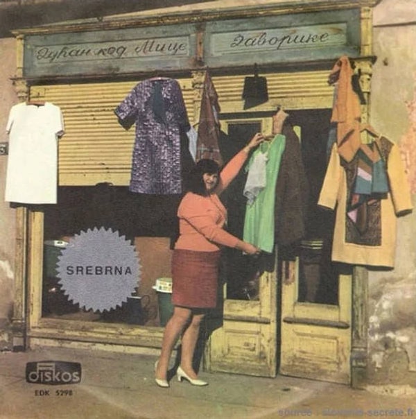 10. Заодно и сторонний бизнес свой отрекламировать, двух зайцев убить, так сказать :)