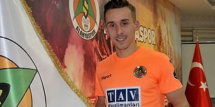Alanyasporlu Futbolcuları Taşıyan Minibüs Devrildi: Josef Sural Hayatını Kaybetti