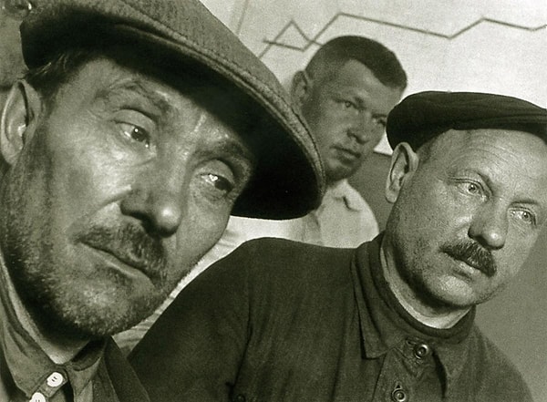 4. А это советские работники 👍