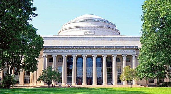 MIT’de 15 Mayıs’ta düzenlenecek törene davet edilen Öztürk, hesaplamayı 60 günde yapabildiklerini belirtti.