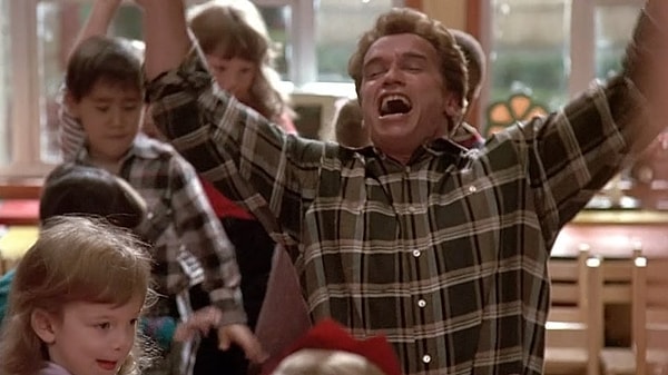 33. Вам было бы комфортно учиться в шумном переполненном классе или в тихой пустой комнате в одиночстве?