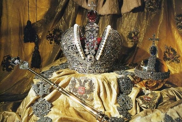 11. Какой титул носили русские правители до 1917 года?