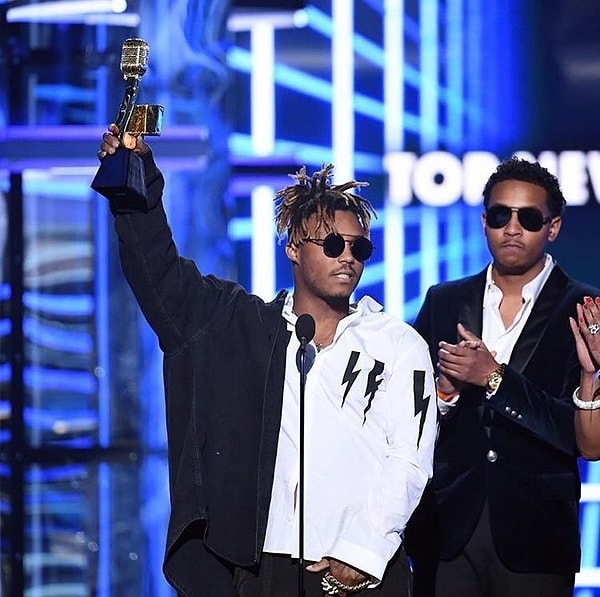4. "Лучшим новым исполнителем" стал рэпер Juice WRLD.