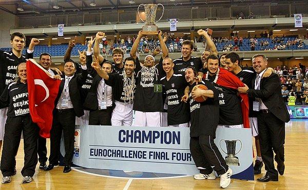2011-2012 sezonunda Beşiktaş'a Türkiye Kupası'nı, FIBA EuroChallenge Kupası ve 37 yıl sonra lig şampiyonluğunu kazandırdı. Ataman yönetimindeki Beşiktaş sezonu 3 kupayla tamamladı.