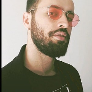 Anıl Bora Demir Yazar Profil Resmi