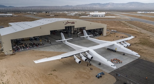 Karşınızda, dünyanın en büyük hava aracı Stratolaunch!