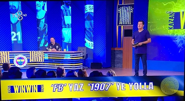 Programda Acun Ilıcalı'ya Cem Yılmaz eşlik ediyor.