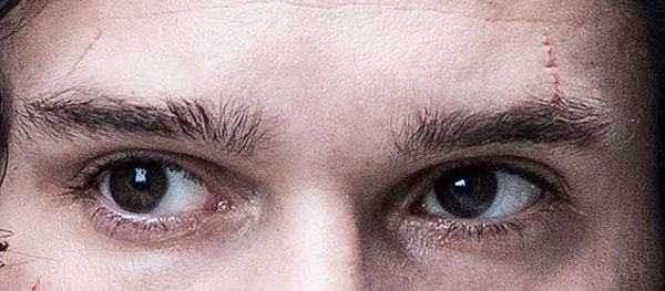 1. Чьи это глаза?