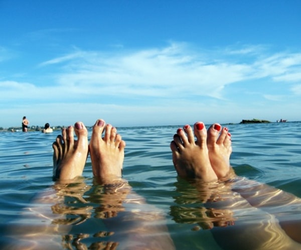 Вы проведете отпуск у ближайшего водоема :)