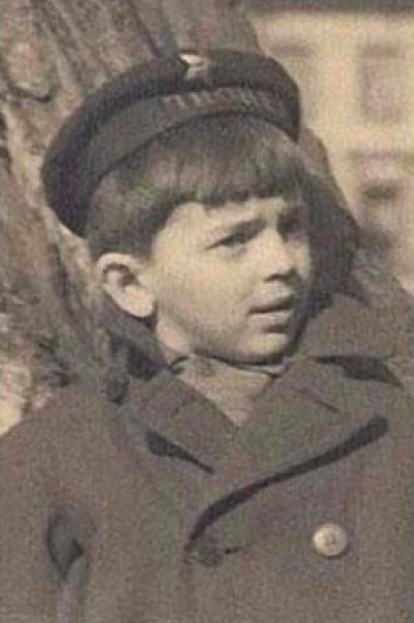 8. А это кто?