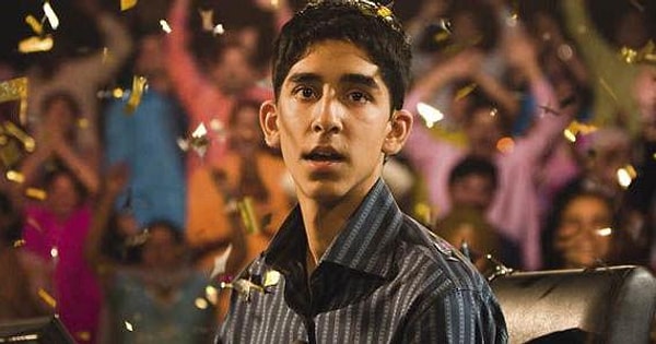 2. В какой валюте «Миллионер из трущоб» получил свой выигрыш?