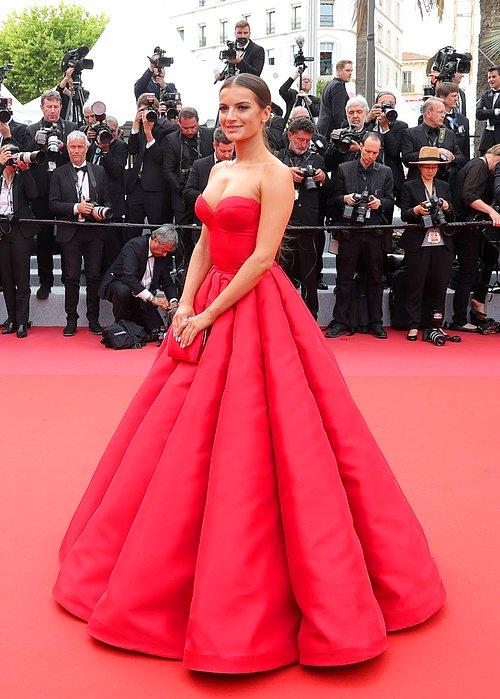 Kırmızı Halı Alarmı: 2019 Cannes Sinema Şenliği'nin Şık ve Rüküşlerini Seçiyoruz!