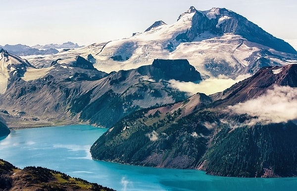 3. Где находится вулкан Гарибальди?