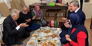 Binali Yıldırım'ın Yemek Masası Varken Yer Sofrasında İftar Yapması Sosyal Medyanın Gündeminde