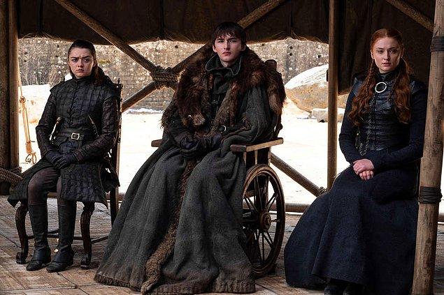 Bran Altı Krallık'ın Kralı olurken, Sansa da Kuzey'in Kraliçesi oldu. Galiba Kuzey insanları Sansa zaten tahtta olmasına rağmen bağımsızlıklarından ödün vermek istemediler.
