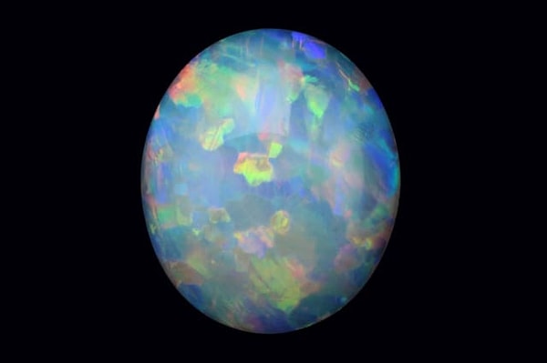 11. Наконец, последний вопрос: как называется этот драгоценный камень, похожий на планету?