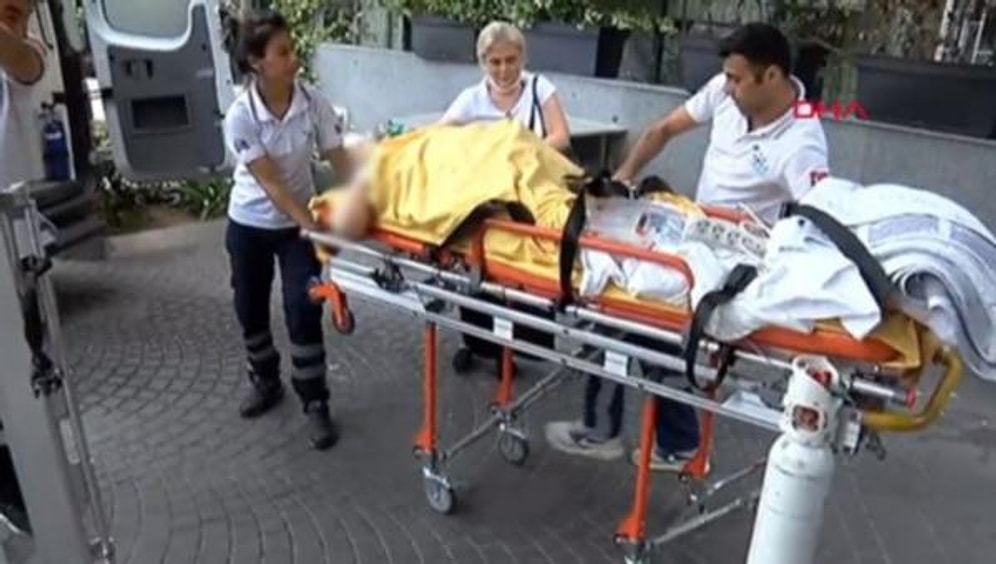 Hastalar Tahliye Edildi: Kadıköy'de Özel Bir Hastanede Yangın Çıktı