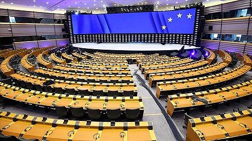 Avrupa Parlamentosu Seçimleri: Sağ ve Sol Koltuk Kaybetti, Yeşiller ile Çok Sağcılar Güçlendi