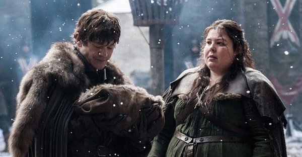 15. Когда Рамси скормил свою мачеху и новорожденного брата псам